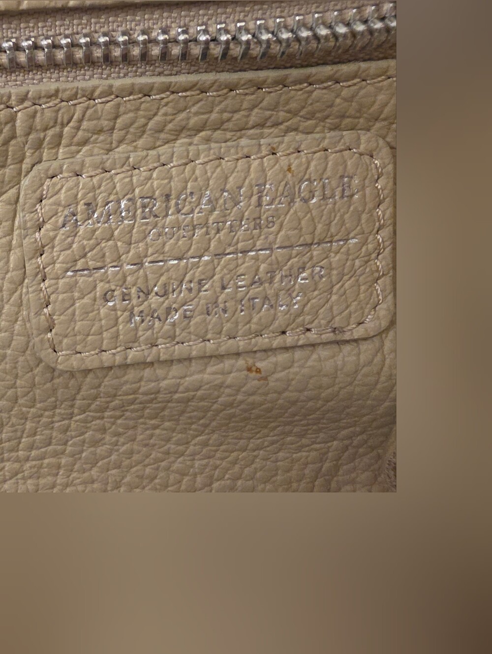 American Eagle Leather Tote Bag in Beige - Classic Everyday Carry - Picture 2 of 8